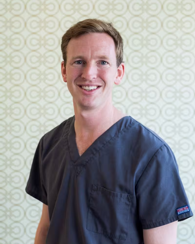 Dr. Murray Pratt